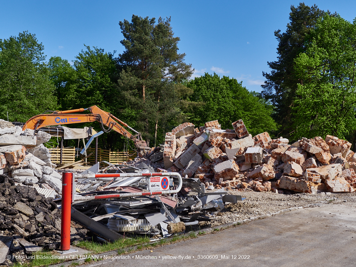 12.05.2022 - Baustelle am Haus für Kinder in Neuperlach